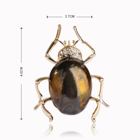 VQ Bug Brooch - Picture 4 of 4